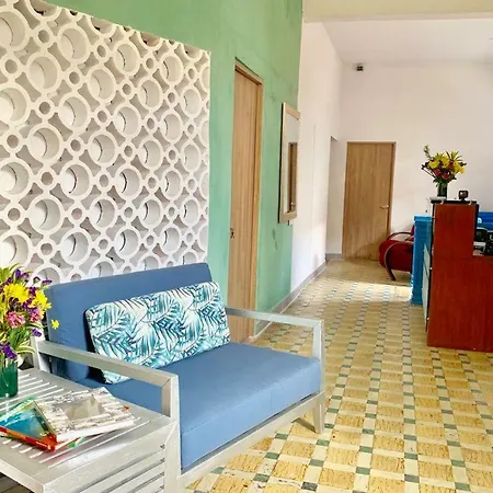 Pensión Casa De La Cruz *